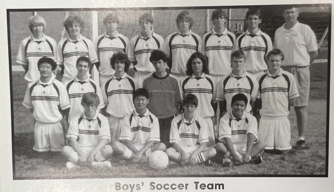 在這裏插入圖片描述