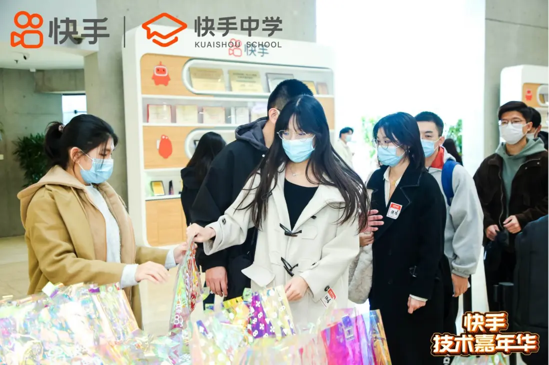 精美禮物，共築美好回憶