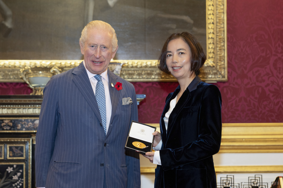 在這裏插入圖片描述