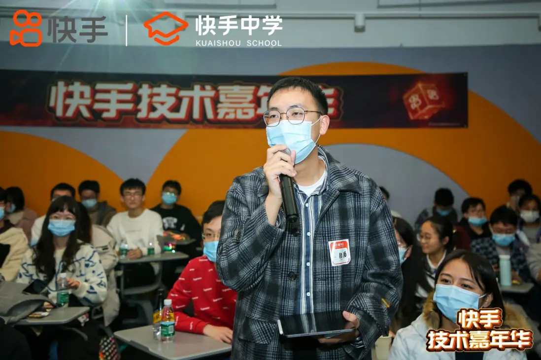 在這裏插入圖片描述