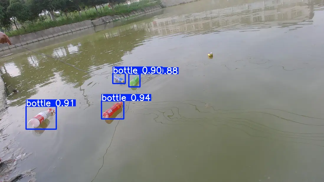 在這裏插入圖片描述