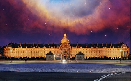 HDR Photos - Helix Nebula Over Paris DRI